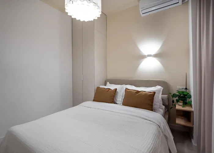 Apartman Perfect Base - Steps From Piata Universitatii