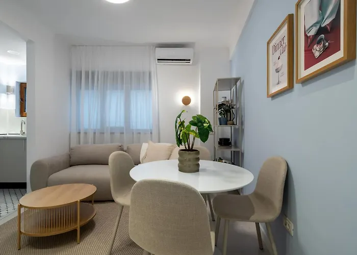 Perfect Base - Steps From Piata Universitatii בוקרשט